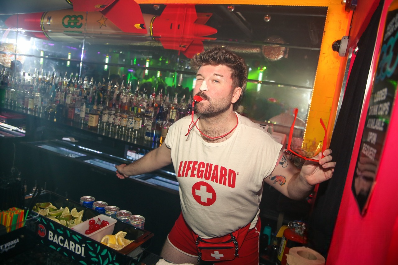 Bar photo 3